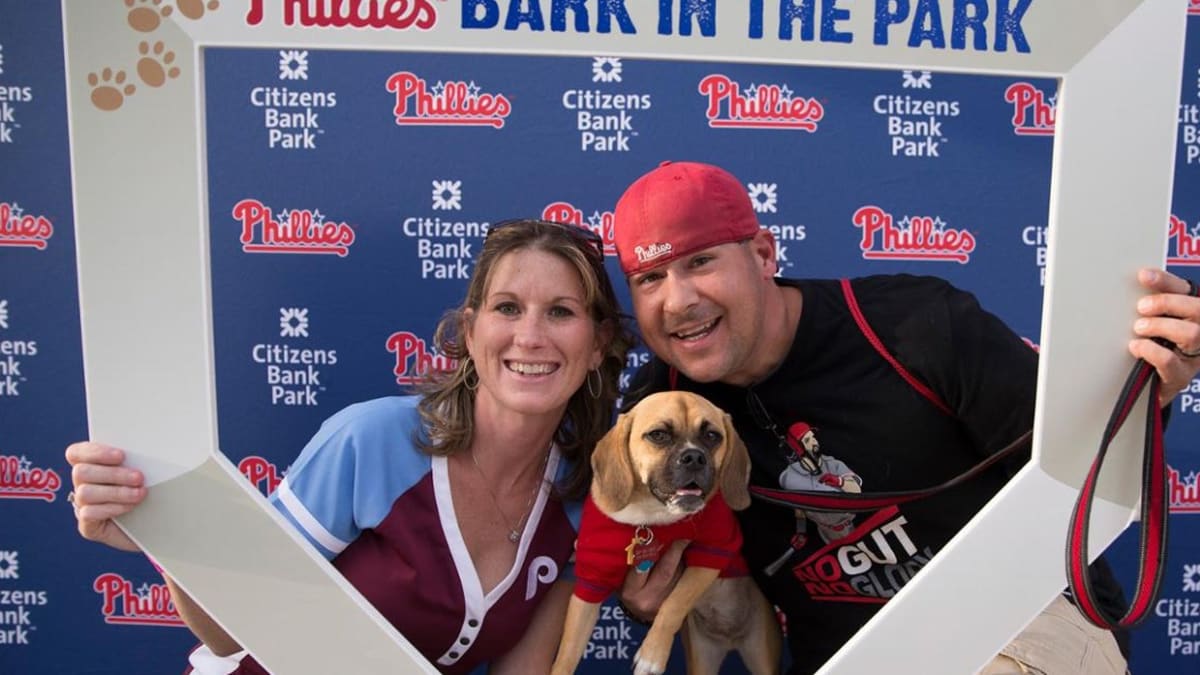 Bark in the Park : r/phillies