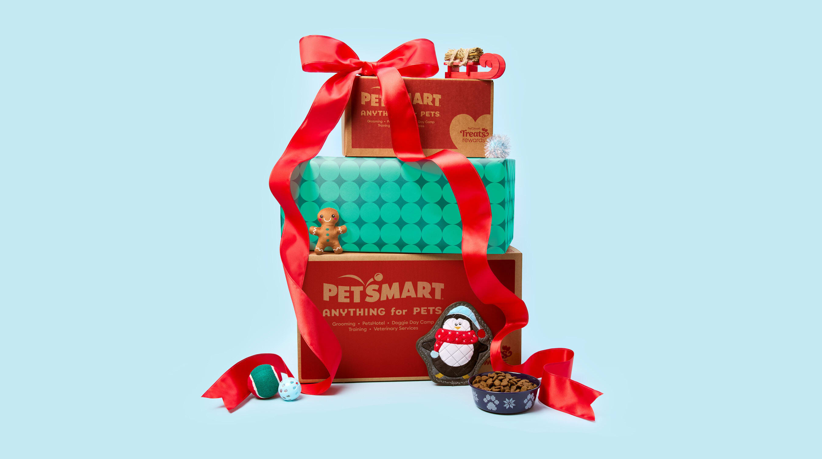 PetSmart Unwraps Festive 2025 Holiday Collection - Parade Pets